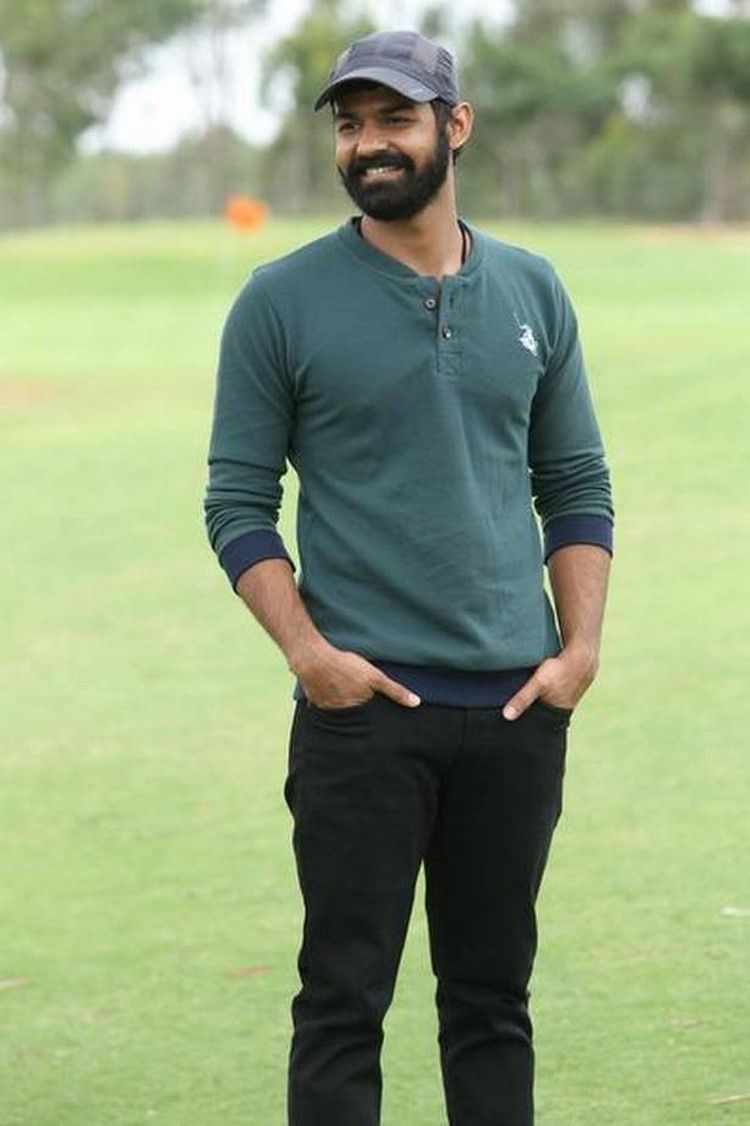 Pranav Mohanlal Age, Height, Family, Movies, Wiki, Biography Breezemasti