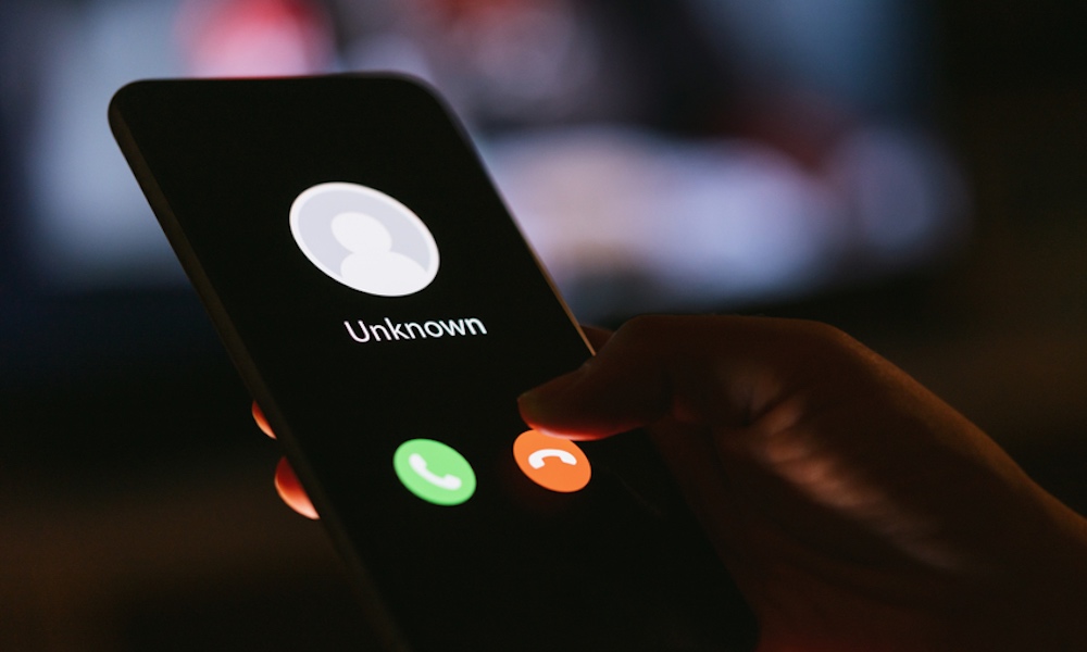 How our phone numbers end up in databases for spam calls and how to deal with it?
