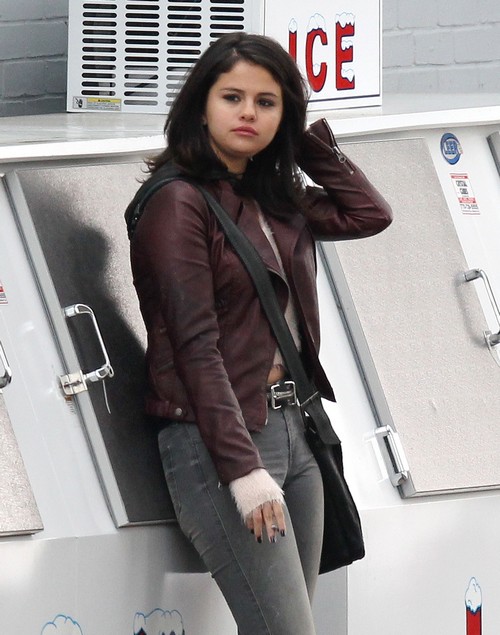 Selena Gomez Pregnant With Zedd's Baby Still In Love With Justin
