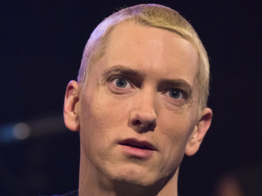 Eminem plastic surgery 02 Celebrity plastic surgery online
