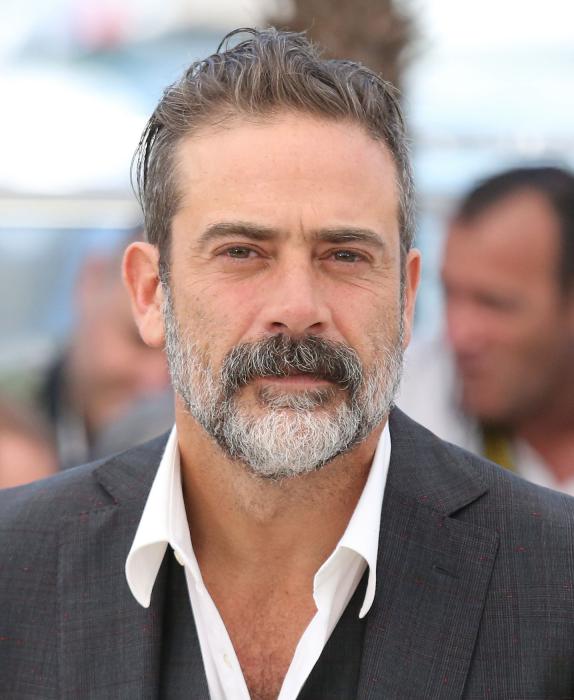 Jeffrey Dean Age, Weight, Height, Measurements Celebrity Sizes