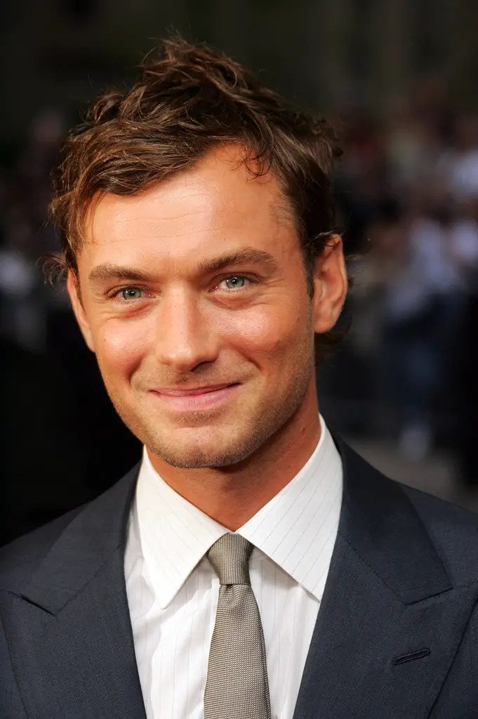Jude Law Net Worth Celebrity Sizes