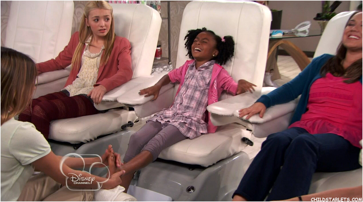 Peyton List / Skai Jackson Disney's "Jessie"/"Evil Times Two" Images