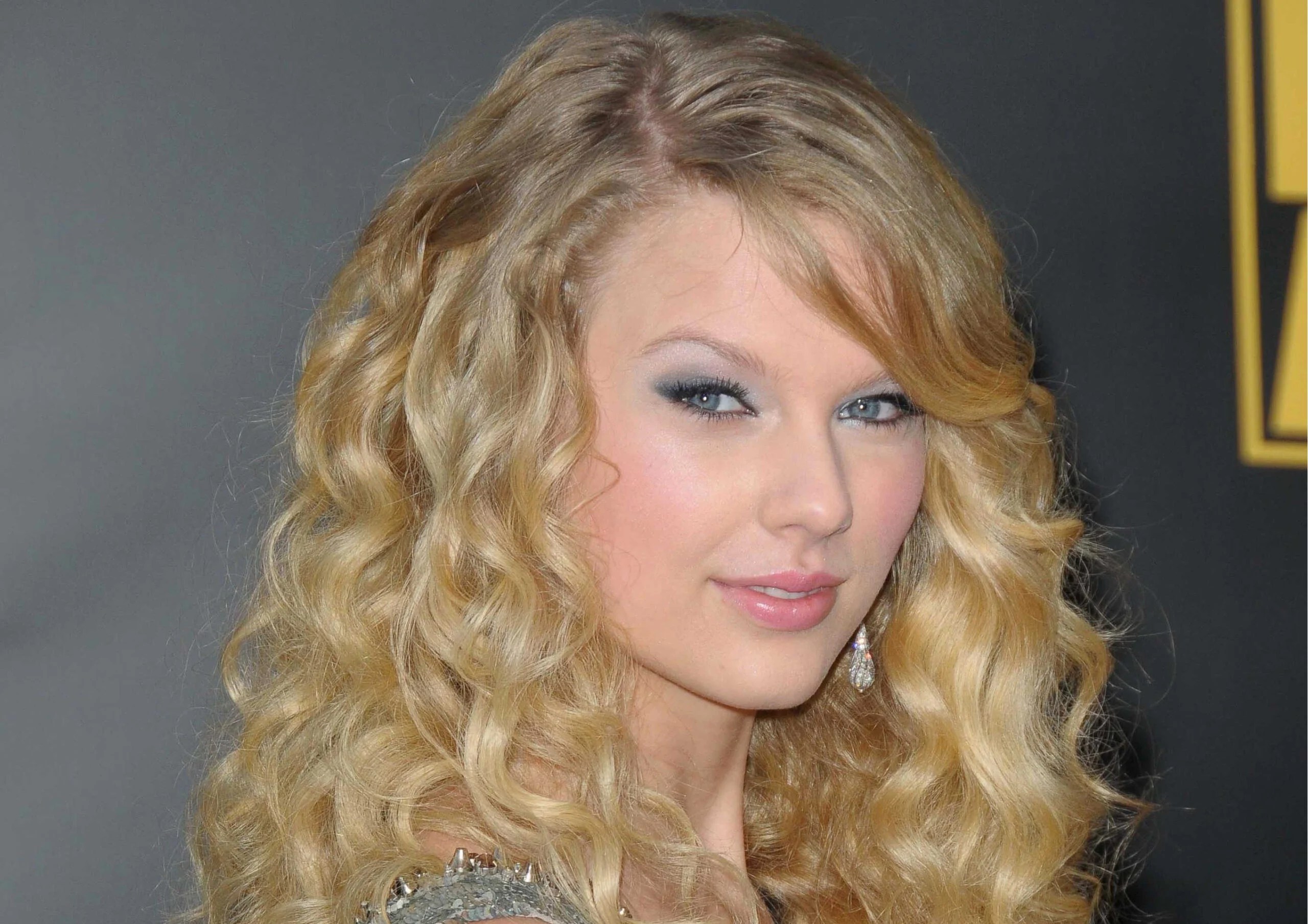 Real Meanings Behind The Songs On Taylor Swift's Debut Album