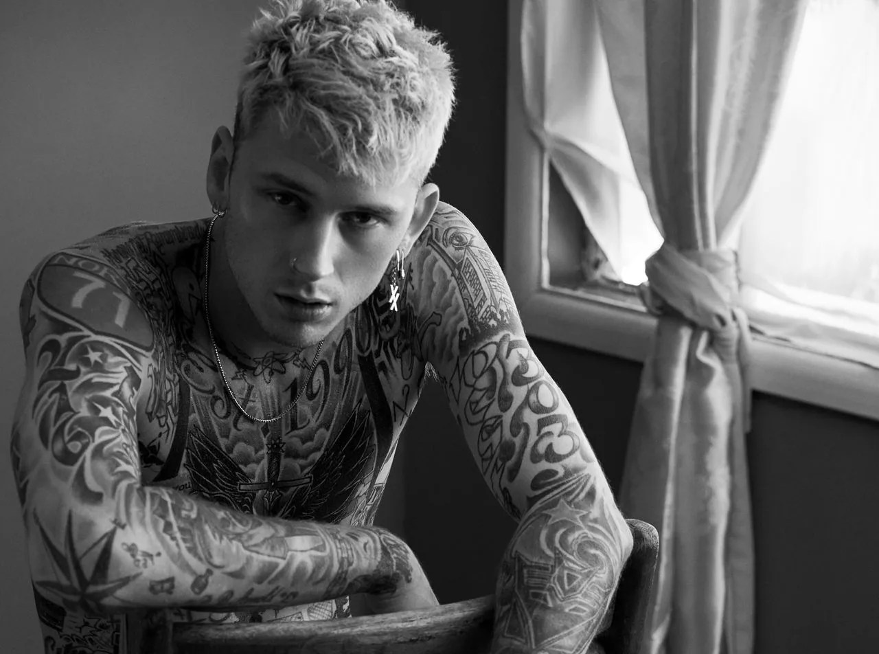 What is wrong with Machine Gun Kelly?