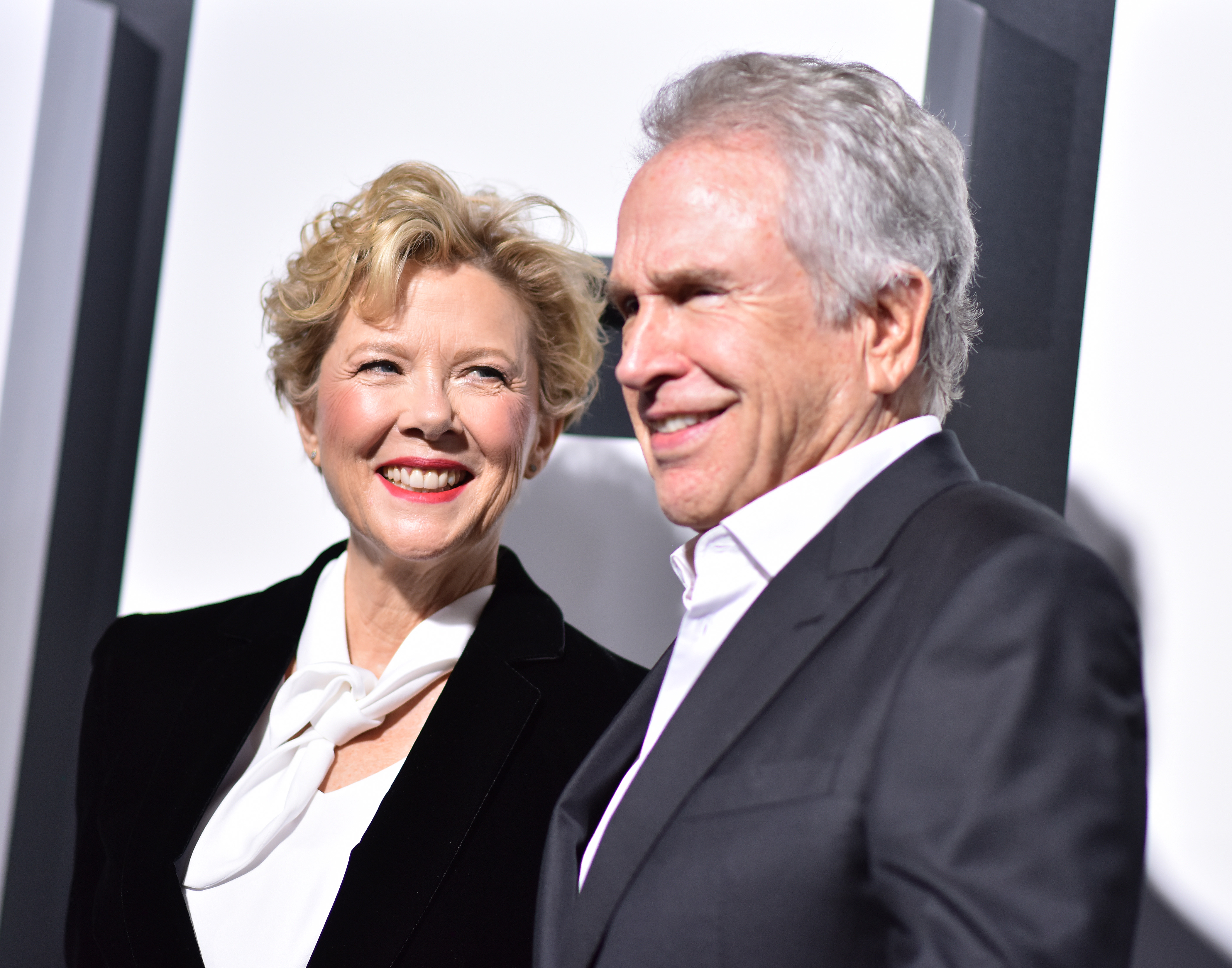 Bening and Husband Warren Beatty 'Love' to Do Date Nights