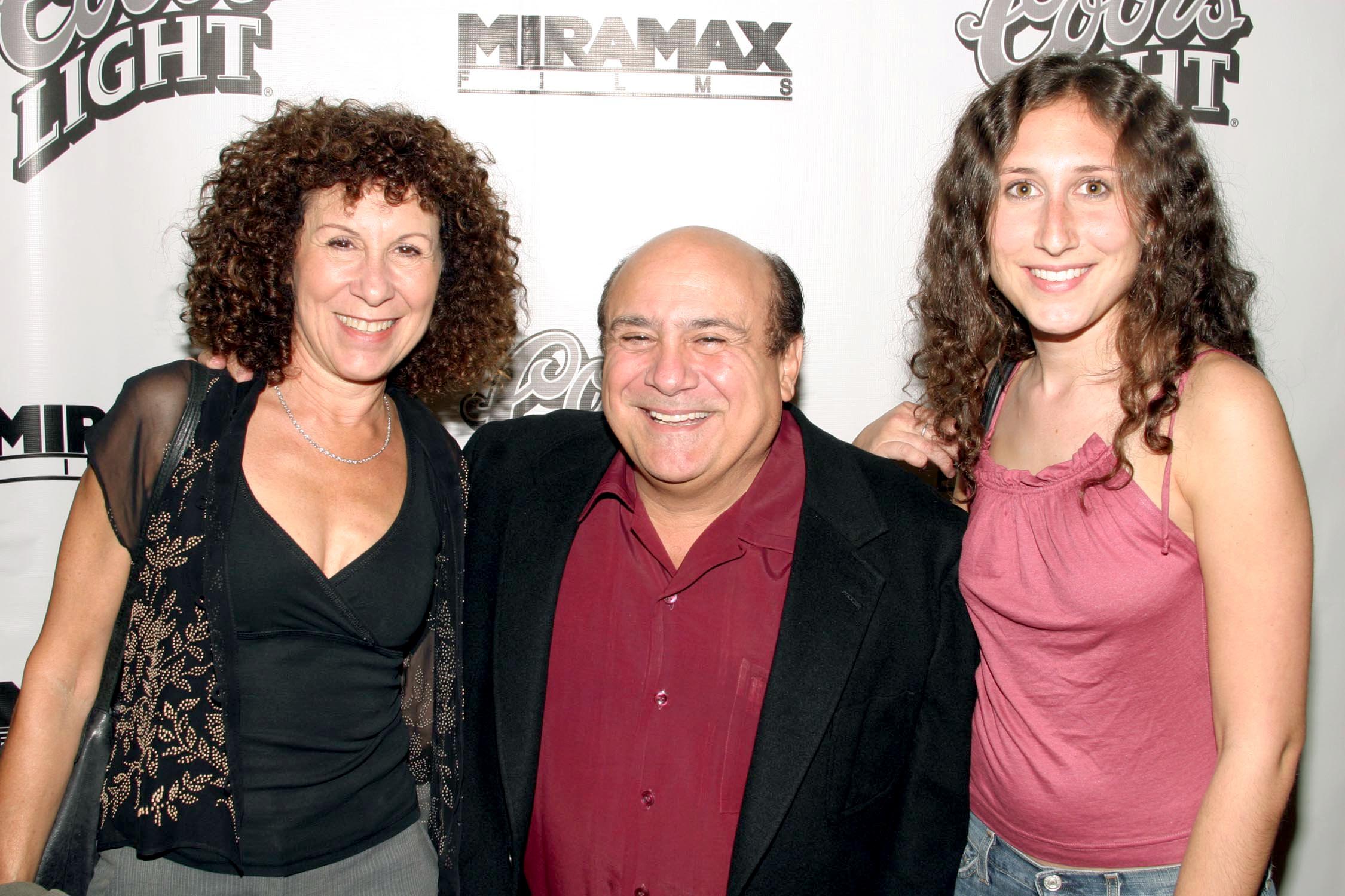 Danny Devito's 3 Kids Get to Know Lucy, Grace and Jake