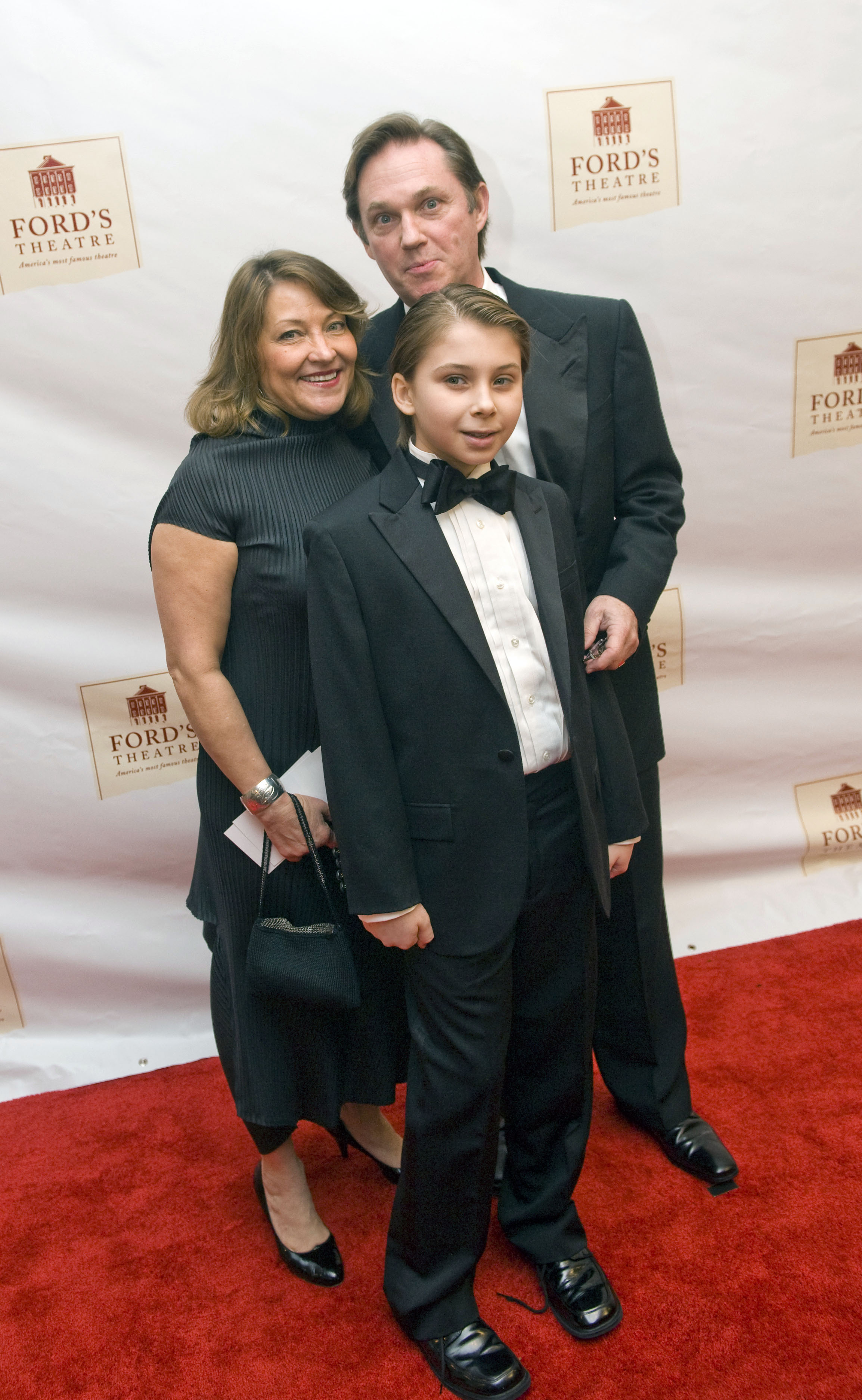 Who Is Richard Thomas' Wife? Get to Know Bischoff