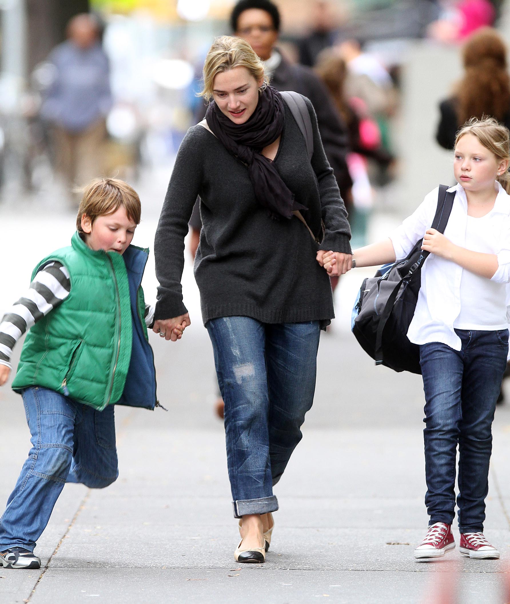 Kate Winslet Has 3 Kids From 3 Husbands Meet Mia, Joe and Bear