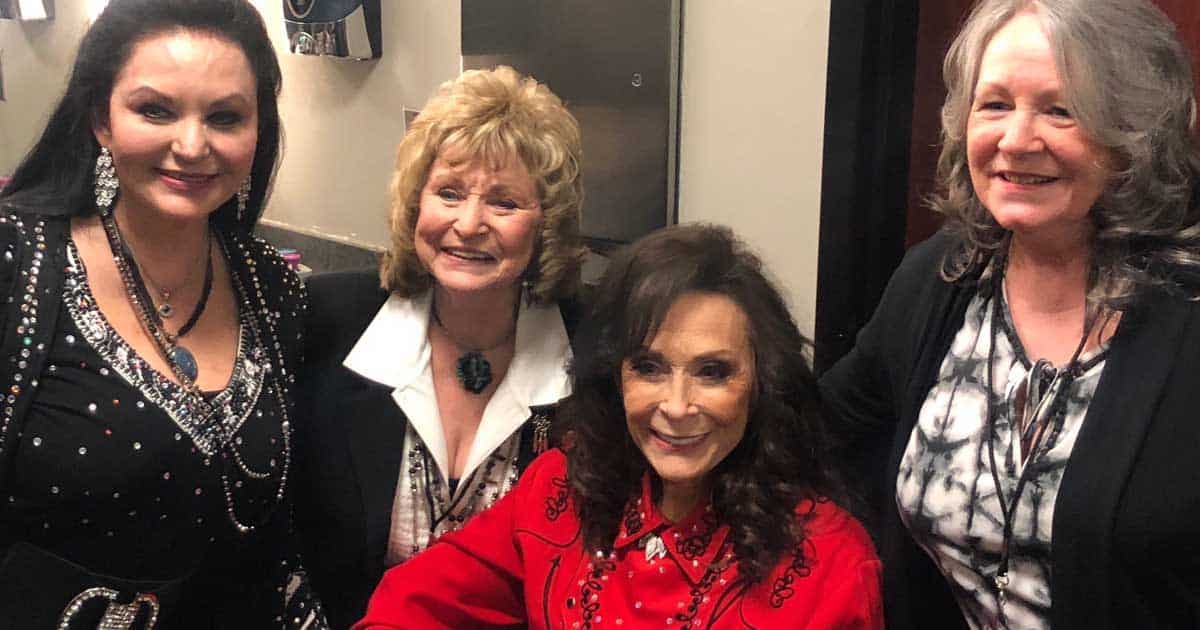 Loretta Lynn Meet all of the country legend’s 7 siblings