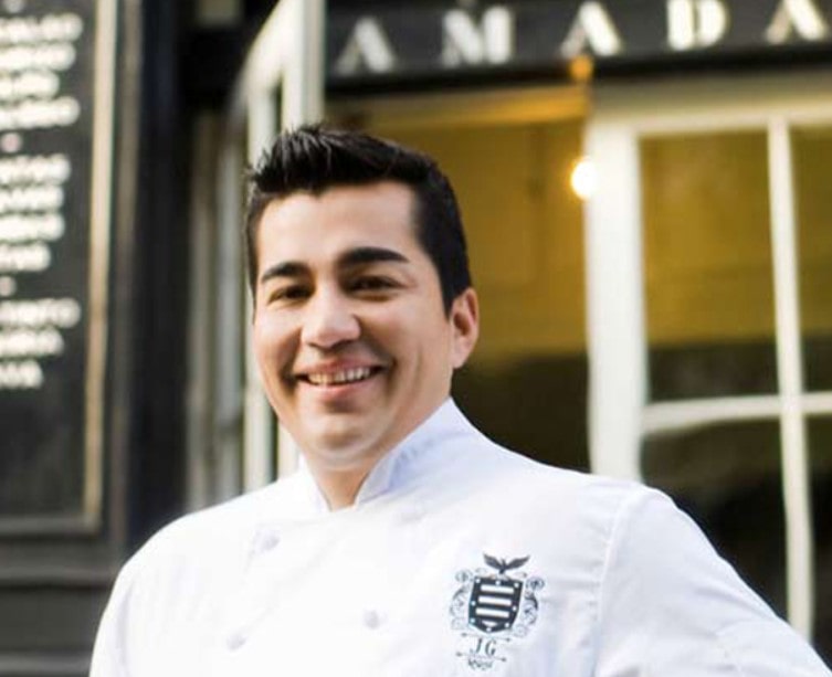 Jose Garces (Chef) How Did He Lose Weight? Bio, Career, Family, Net