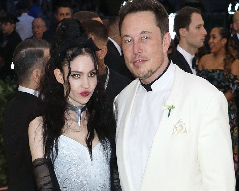 Elon Musk, girlfriend Grimes their first child together