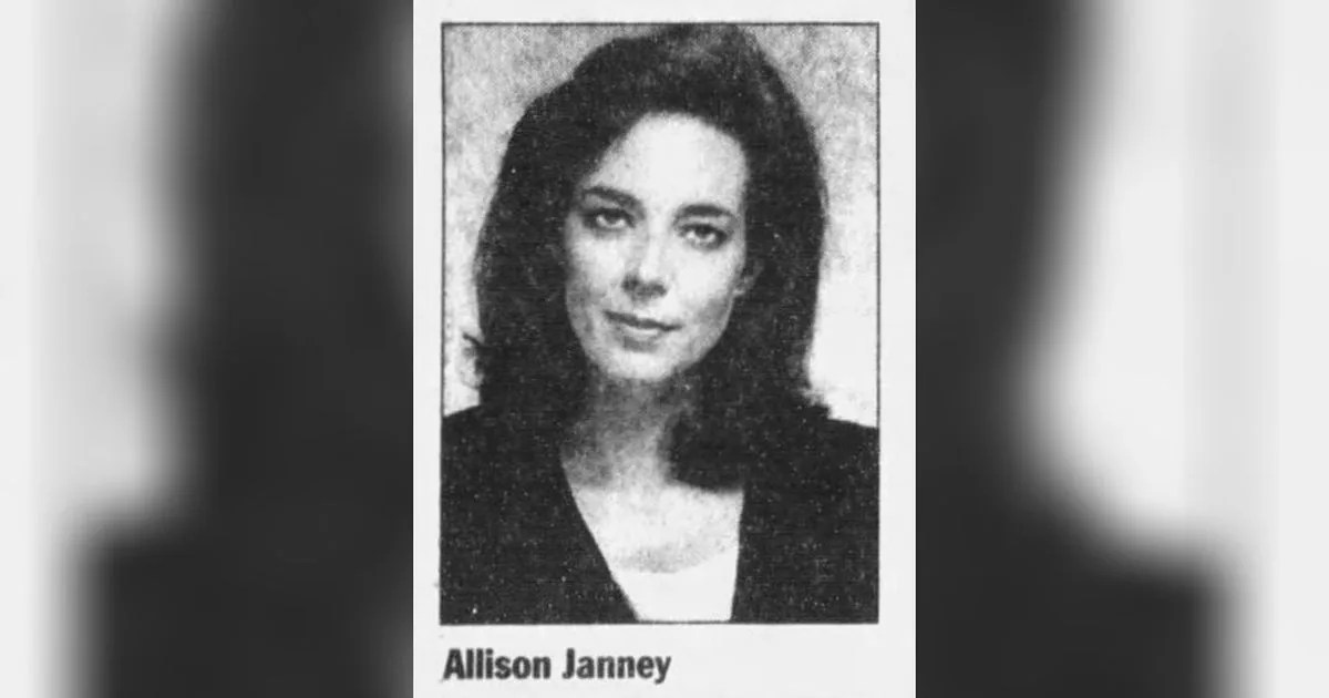 Allison Janney history Actress was once aspiring figure skater in Dayton, Ohio