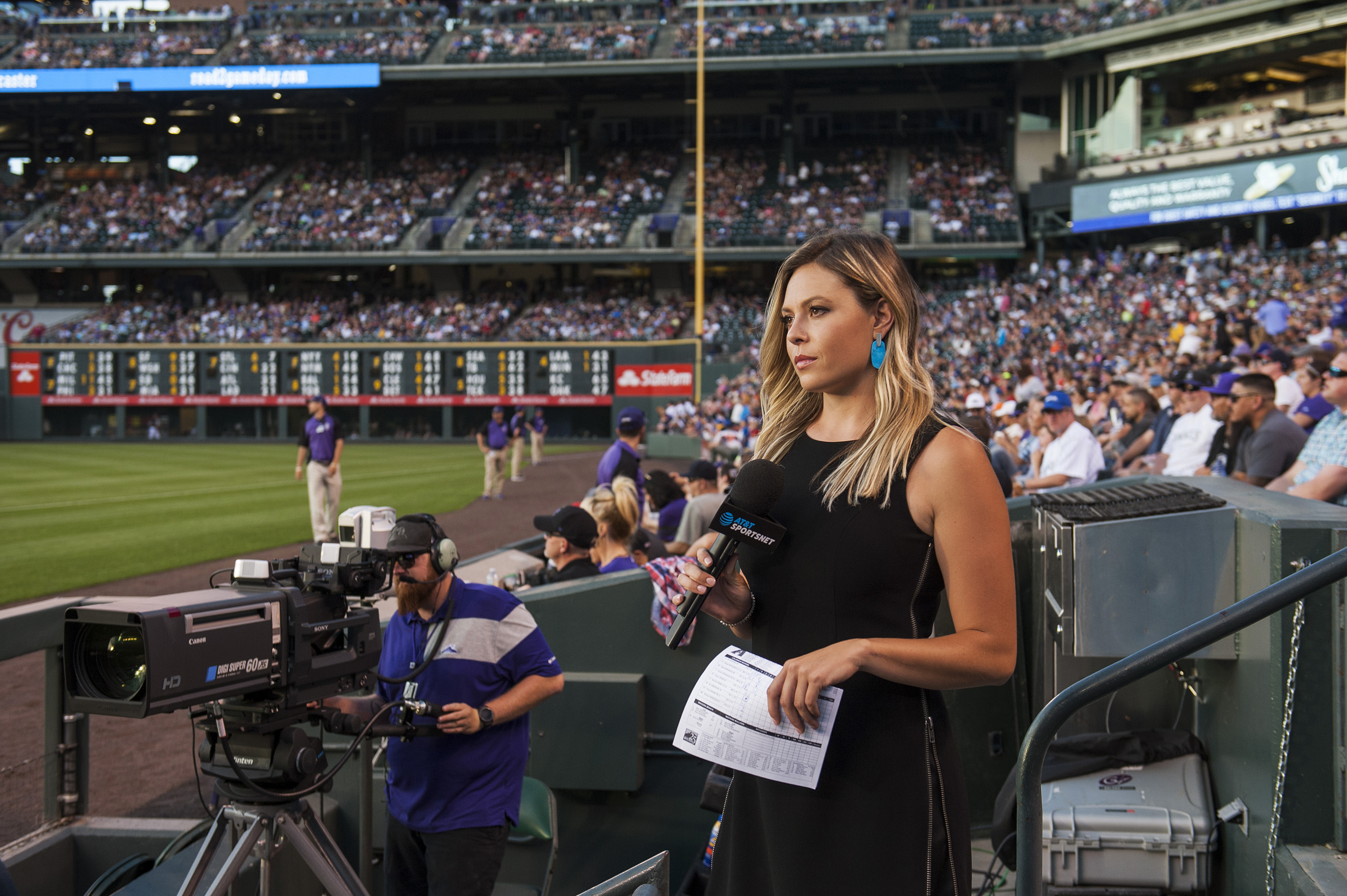 Taylor McGregor, TV reporter for Rockies, gives thanks to late father, Keli