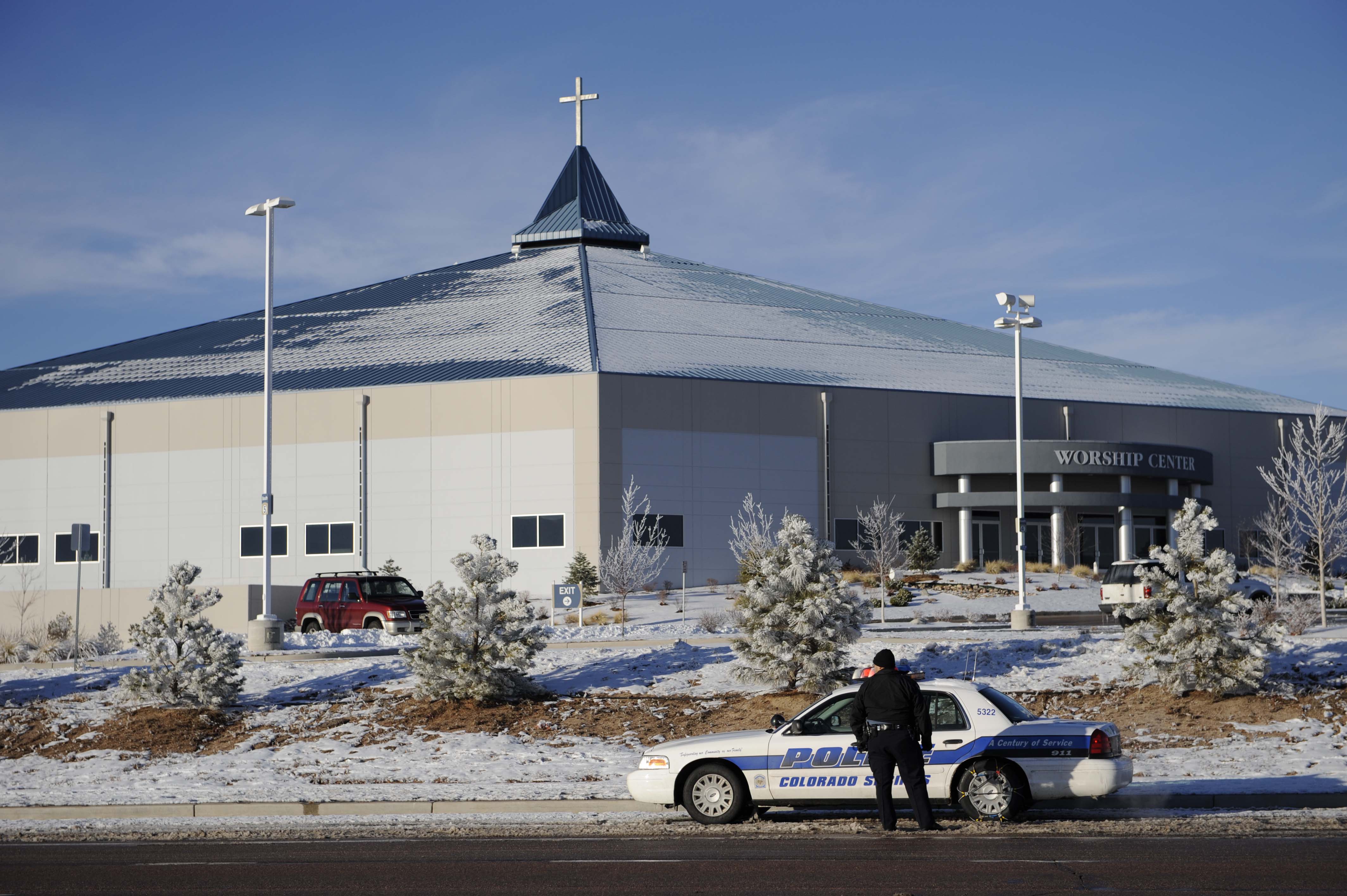 COLORADO SPRINGS, COLORADO--Police and Swat teams ...