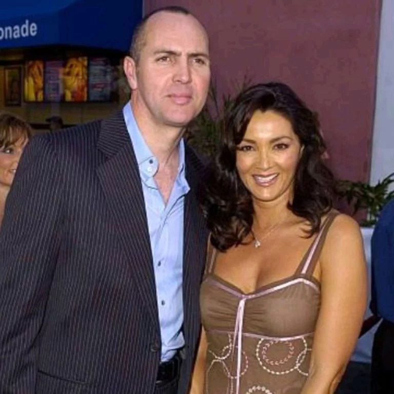 Sylvia Ahí Who Is Arnold Vosloo's Wife? Dicy Trends