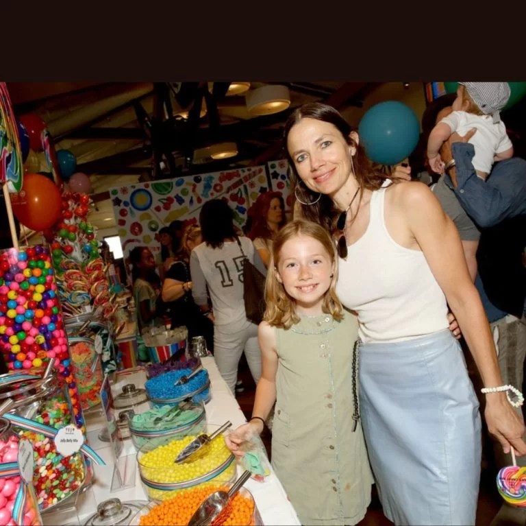 Fluent Who is Justine Bateman's daughter? Dicy Trends