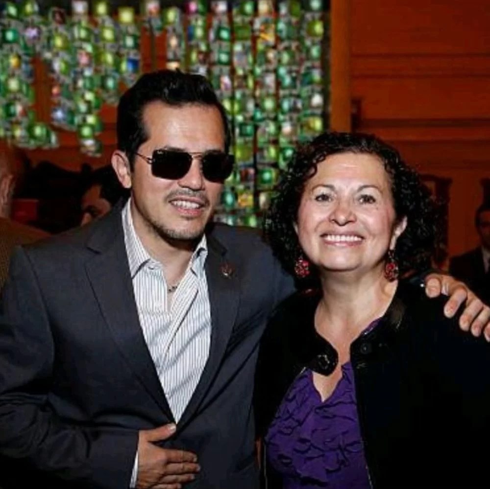 Luz Leguizamo Where Is John Leguizamo's Mother Now? Dicy Trends