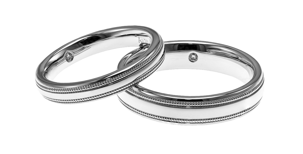 Key Difference Between Sterling Silver and White Gold