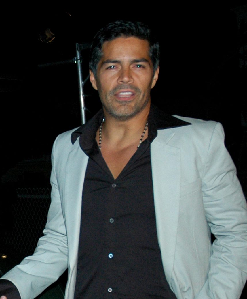 Top 10 Fascinating Facts about Esai Morales Discover Walks Blog