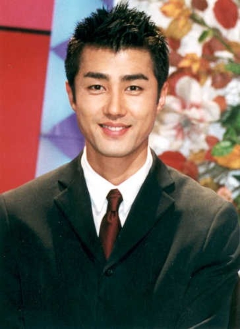 Cha Seungwon Biểu tượng lịch lãm tuổi 50 ELLE Man