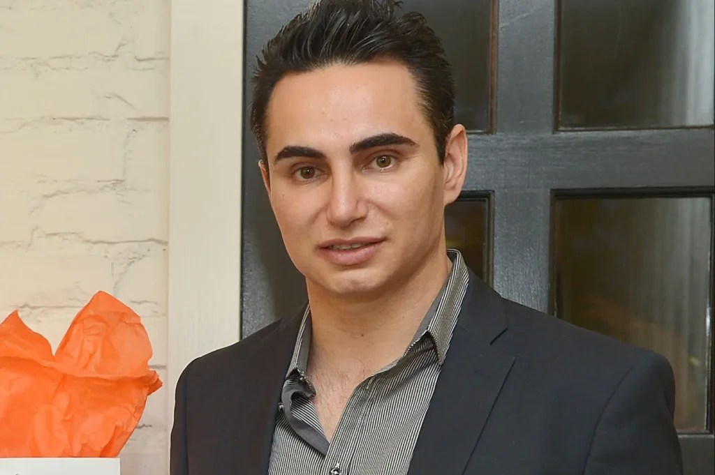 Encino, CA Dr. Alex Khadavi died dermatologist celebrity plastic surgeon