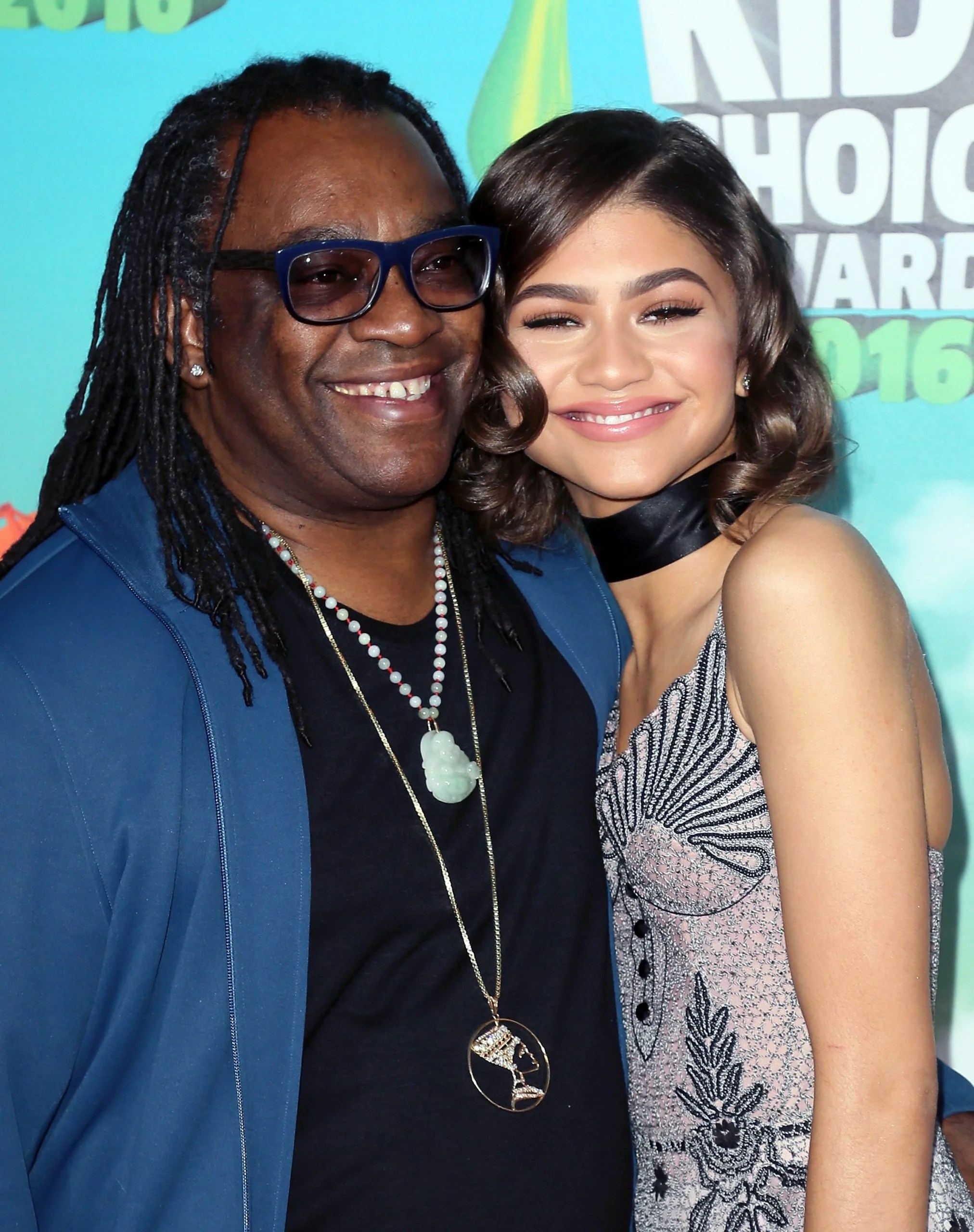 17 Sweet Photos Of Zendaya And Her Parents Essence