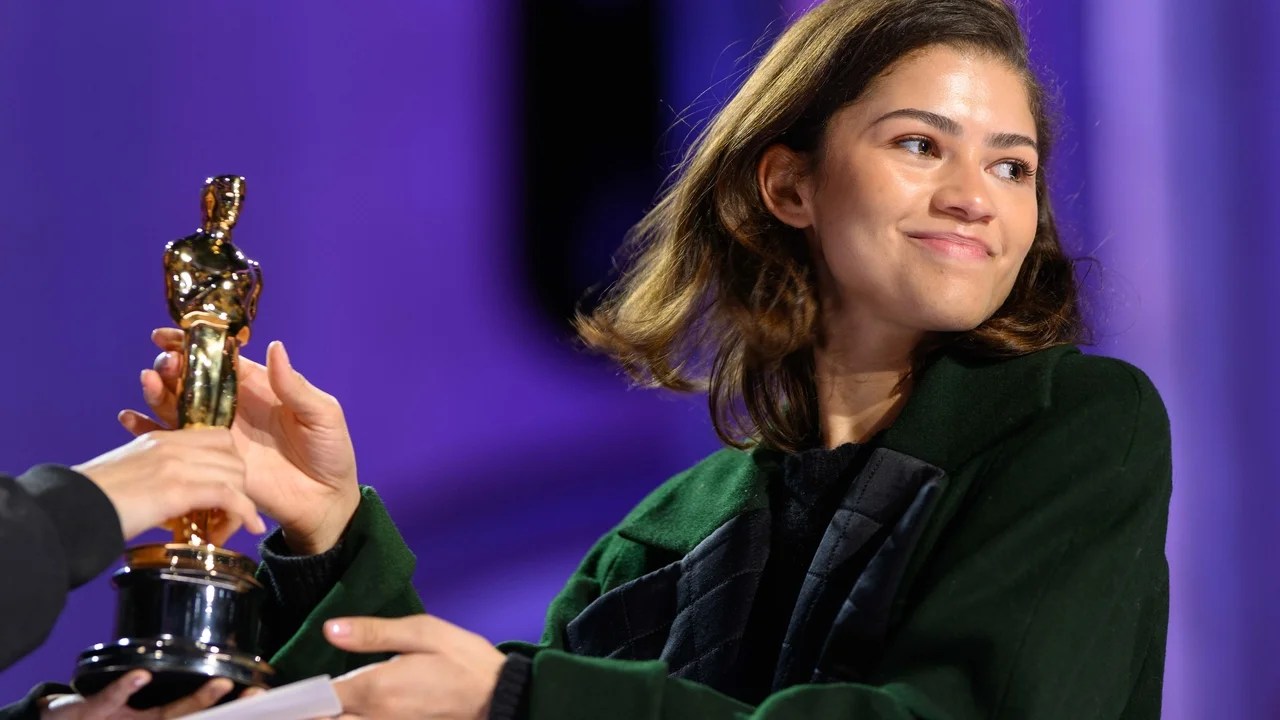Oscars 2024 Zendaya Wears Jeans, Steven Spielberg Refuses to Announce