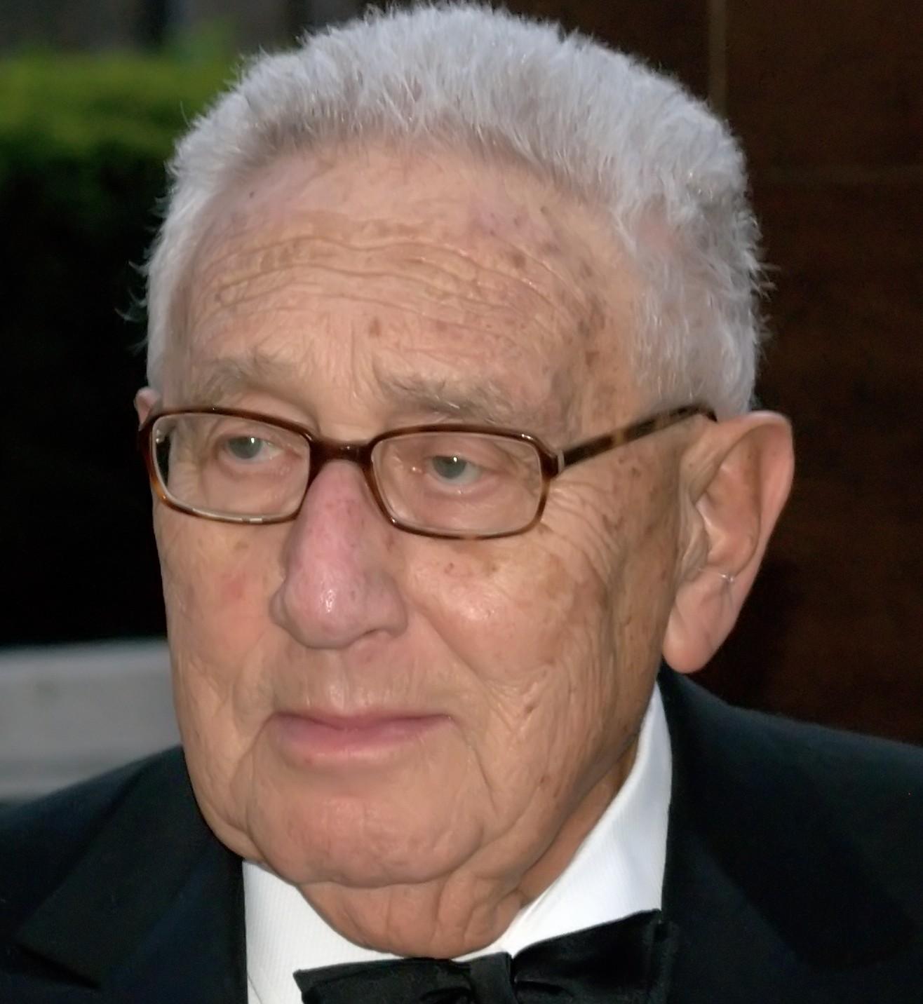Henry Kissinger Bio, Net Worth, Height, Facts Dead or Alive?