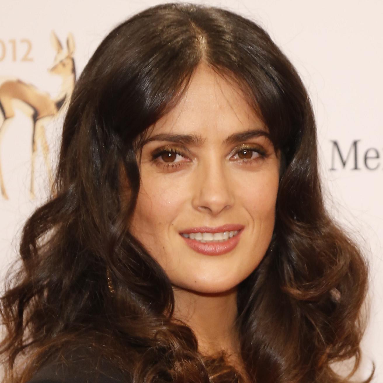 Salma Hayek Bio, Net Worth, Height