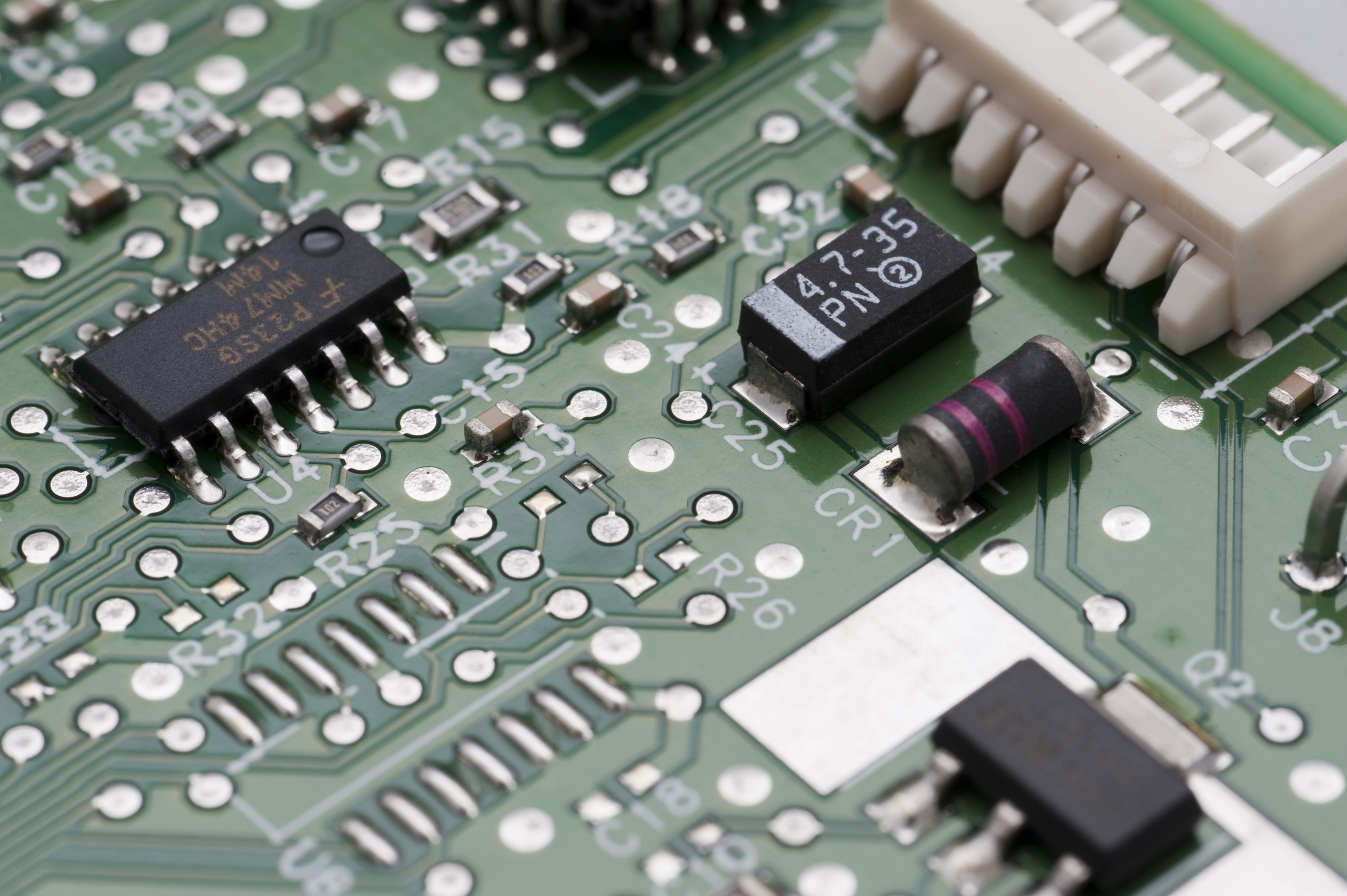 Free Stock Photo 11104 Electronic components freeimageslive