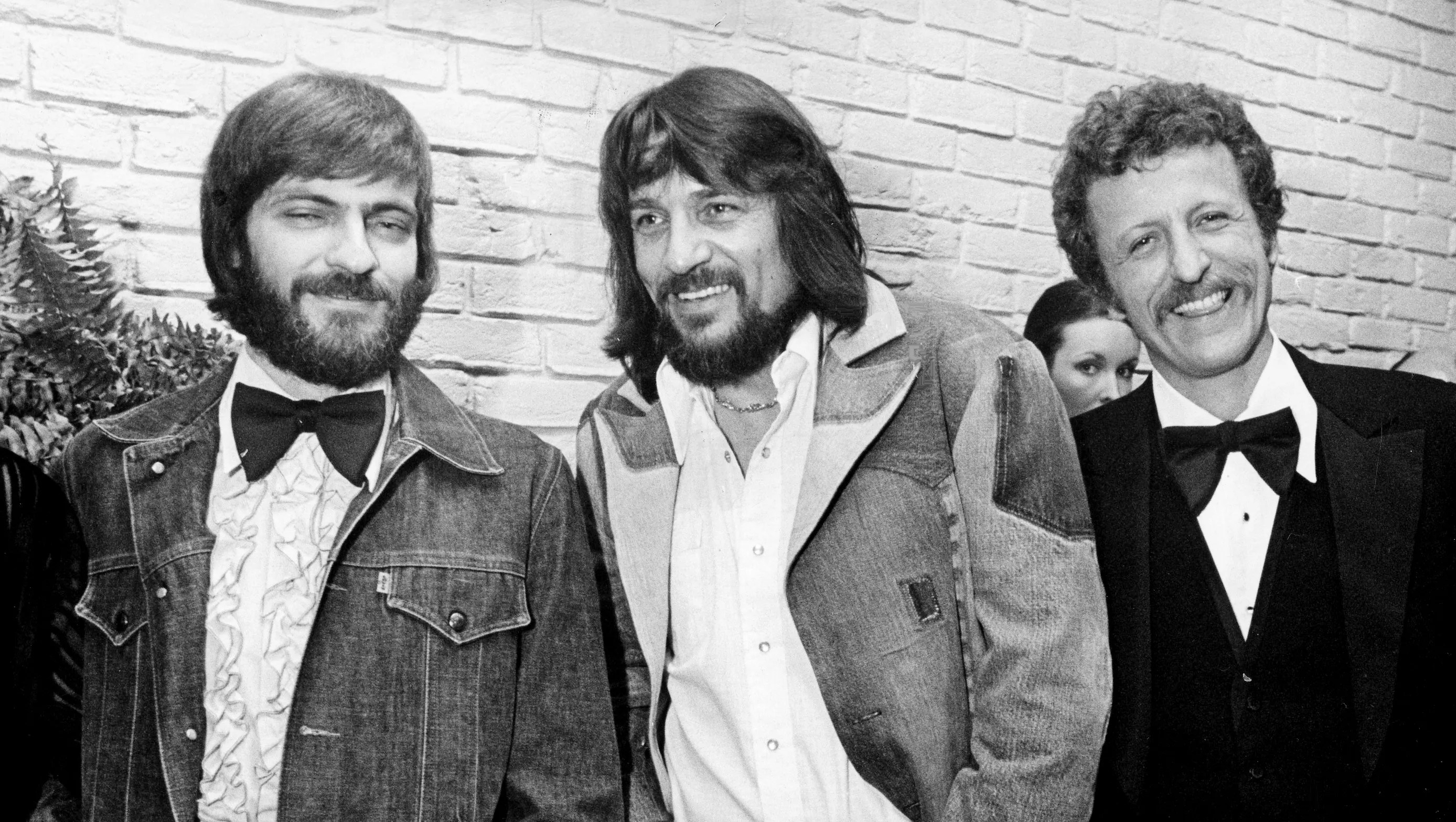 Legendary songwriter Bob McDill's life work 217 legal pads of country gold