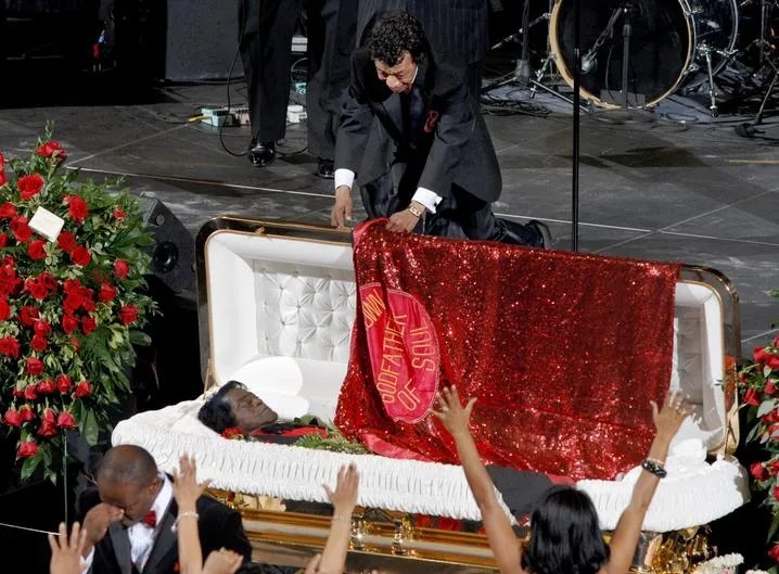 Michael Jackson Open Casket Viewing