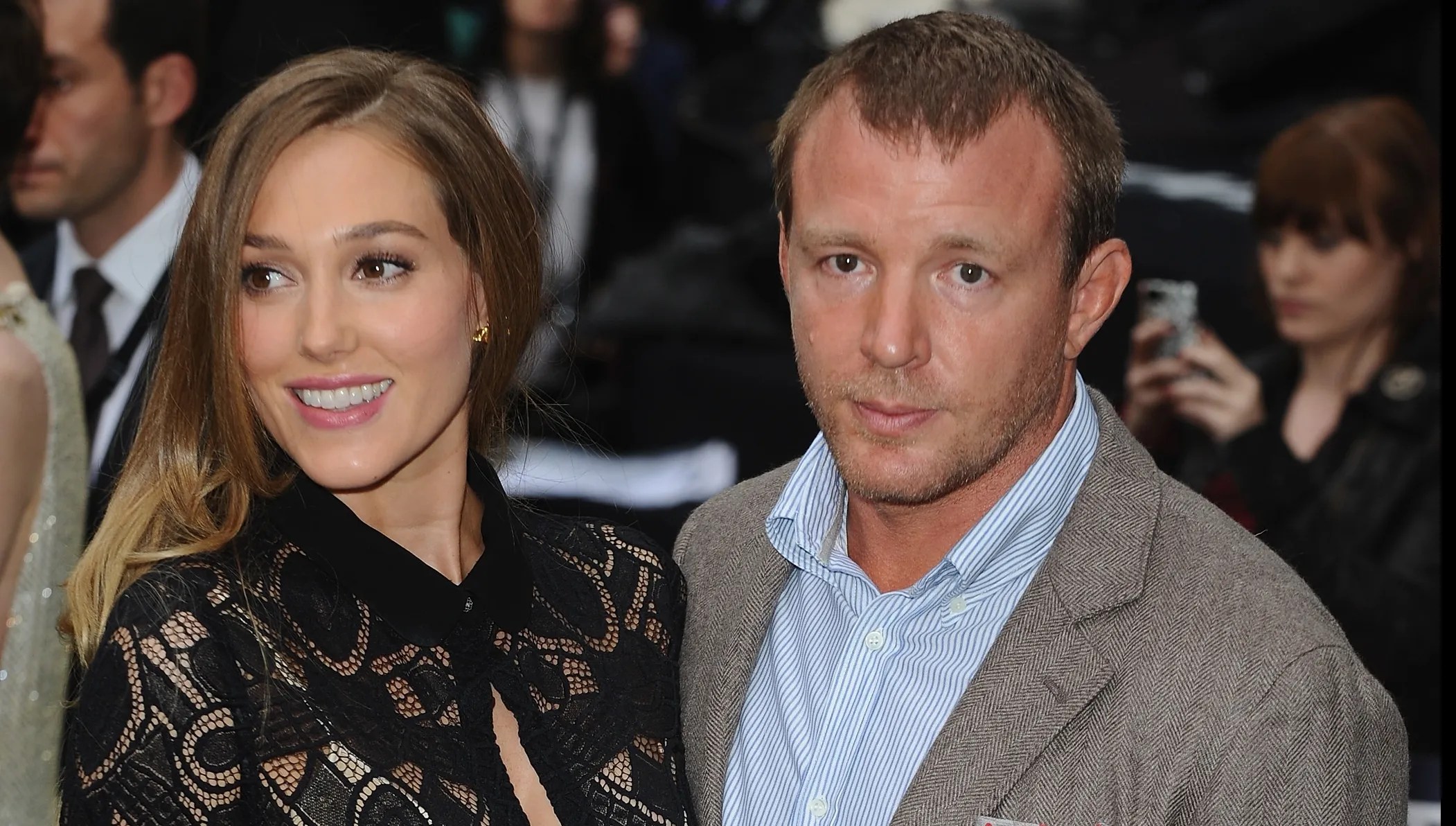 Guy Ritchie engaged to marry pregnant girlfriend
