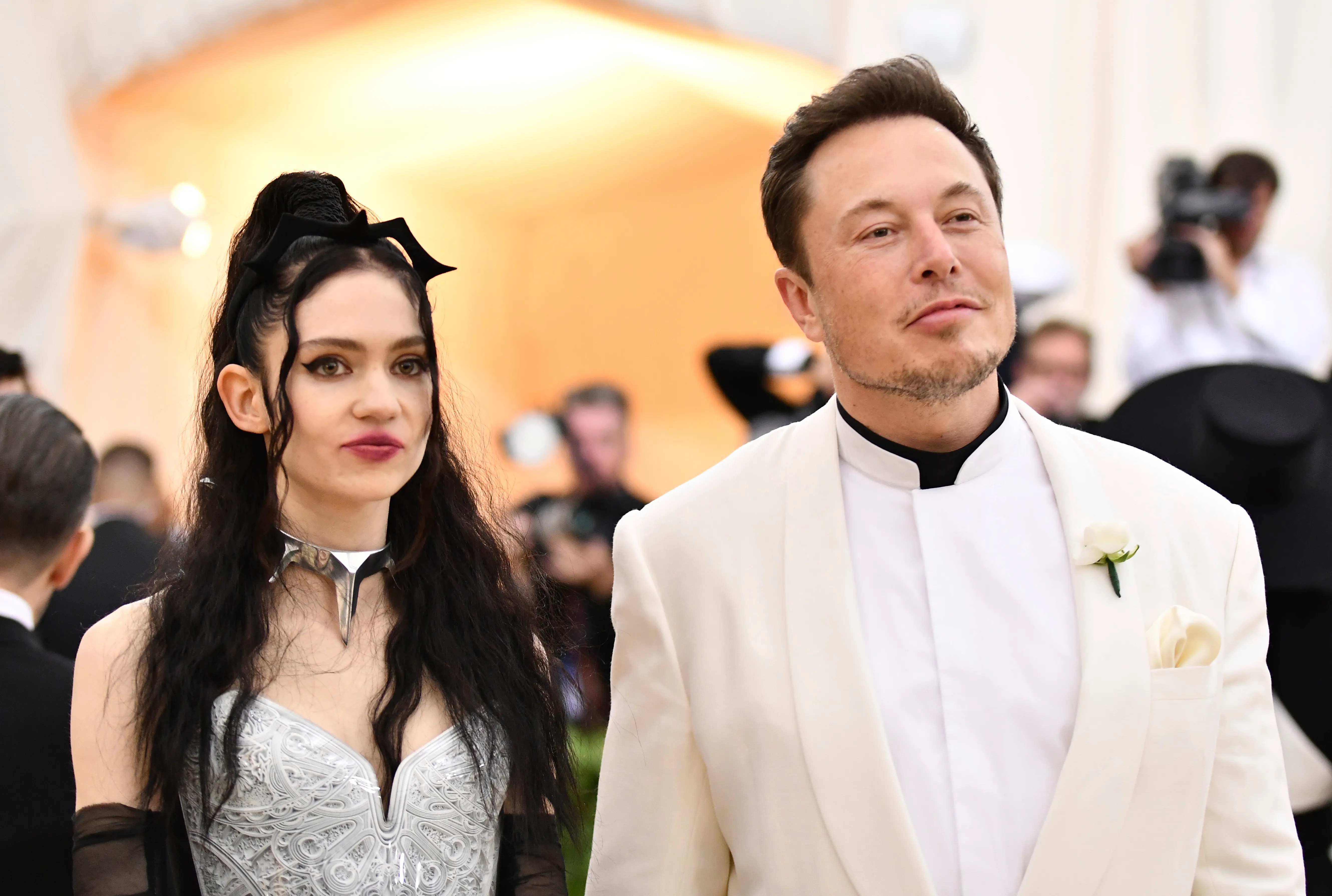 Elon Musk's musician girlfriend Grimes opens up about her struggles