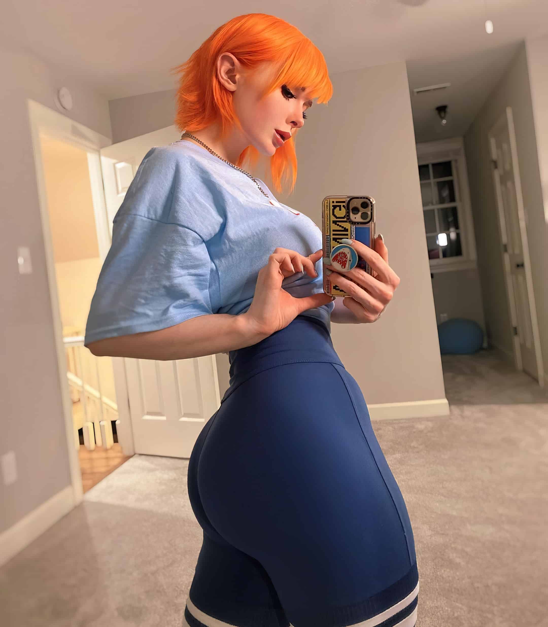 Jenna Lynn Meowri Come for Her Instagram Photos, Stay for Her