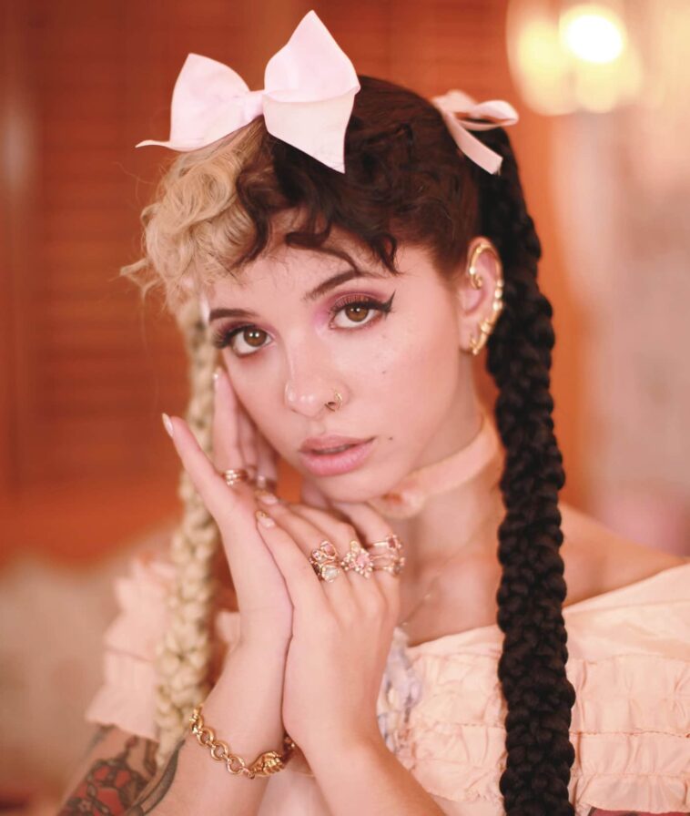 Melanie Martinez Wiki, Bio, Facts, Age, Boyfriend, Net Worth