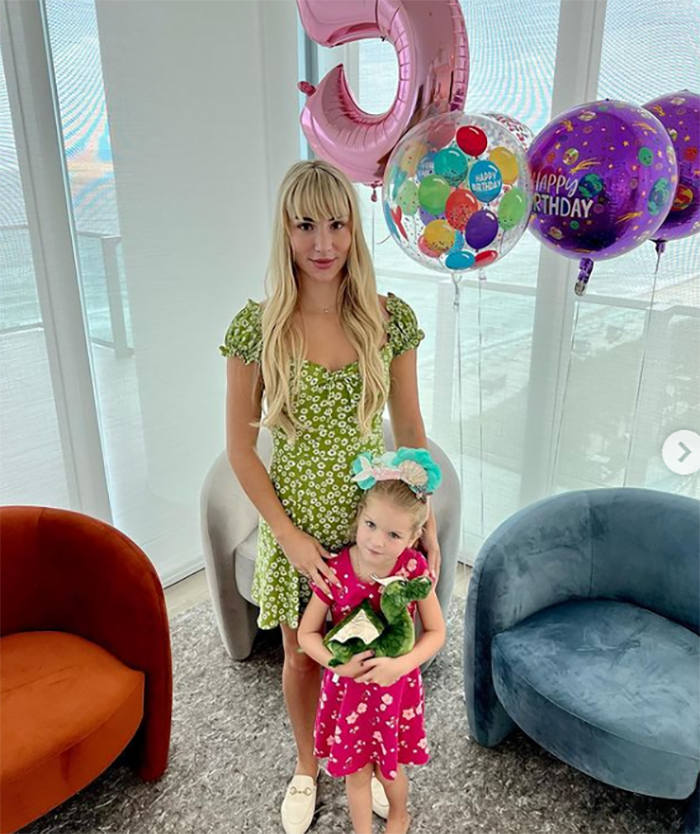 Mikhaila Peterson and daughter Scarlett God Reports