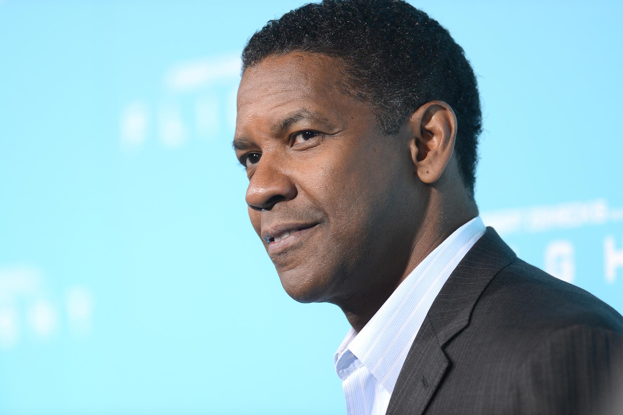 Denzel Washington Shares Christian Faith in Dillard University