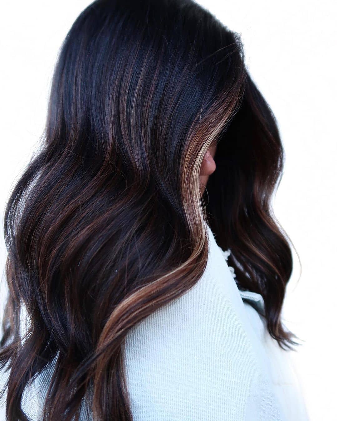 30 Ideas Of Black Hair With Highlights To Rock In 2022 Hair Adviser