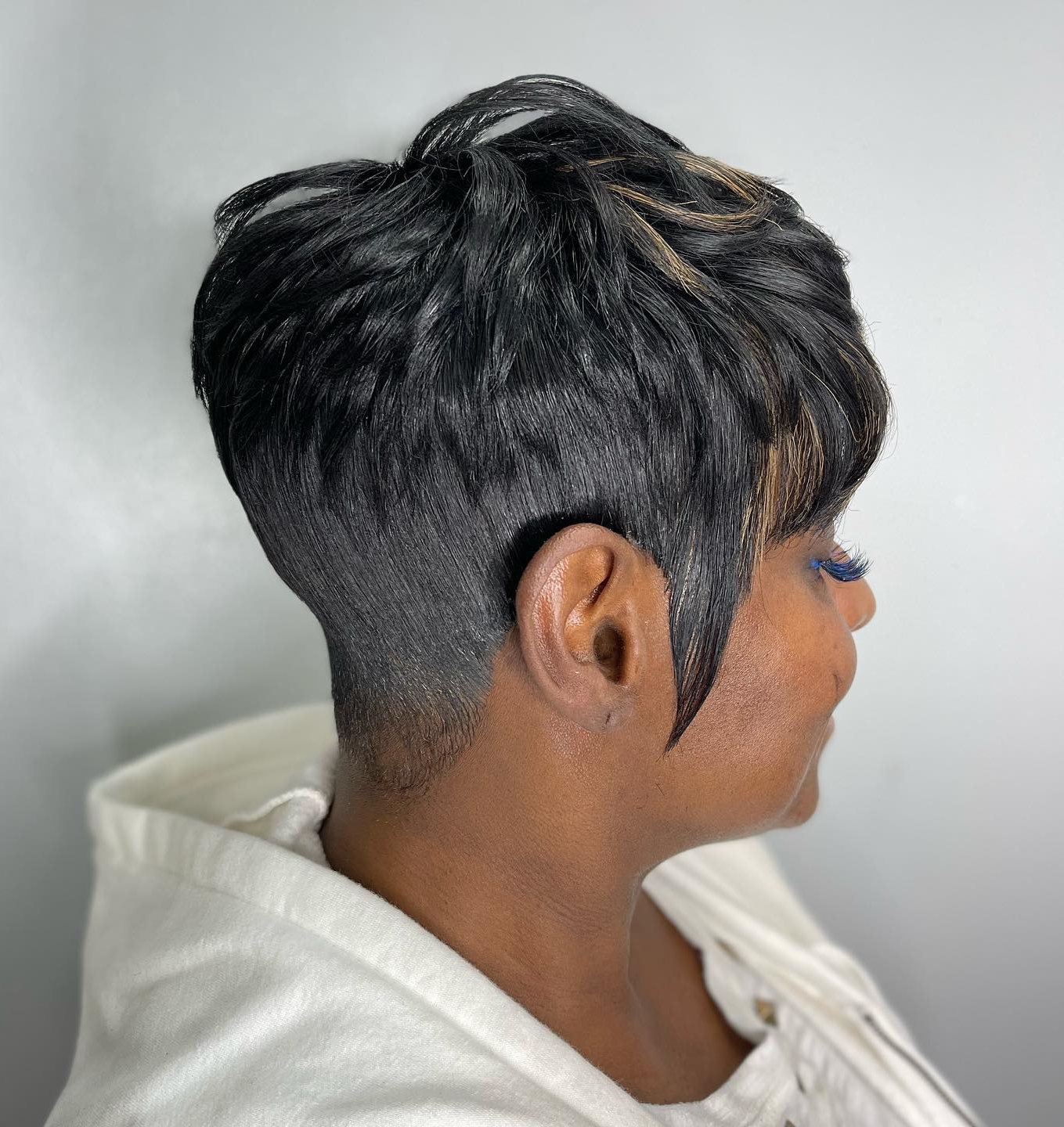40 Marvelous Weave Hairstyles To Try In 2022 Hair Adviser