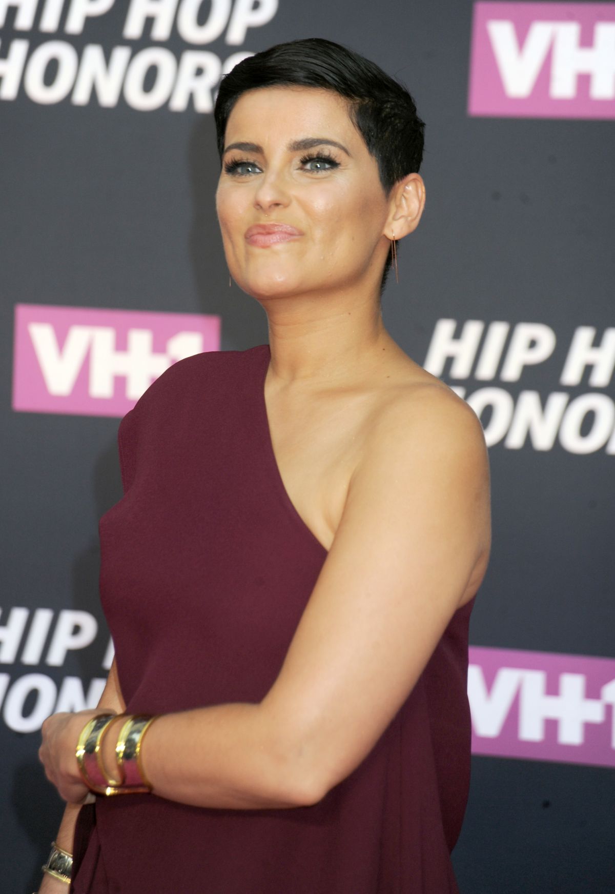 What happened to Nelly Furtado? Forums