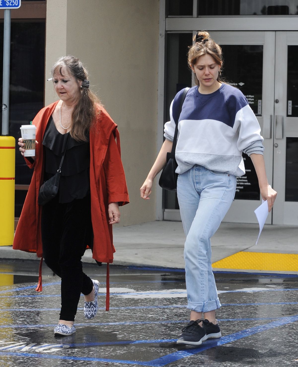 ELIZABETH OLSEN Out with Her Mother in Los Angeles 05/18/2019