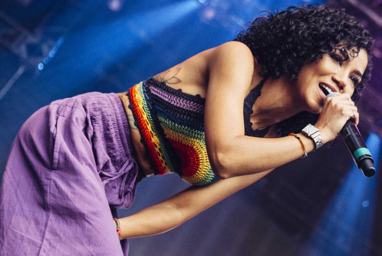 Birth Chart Jhene Aiko (Pisces) Zodiac Sign Astrology