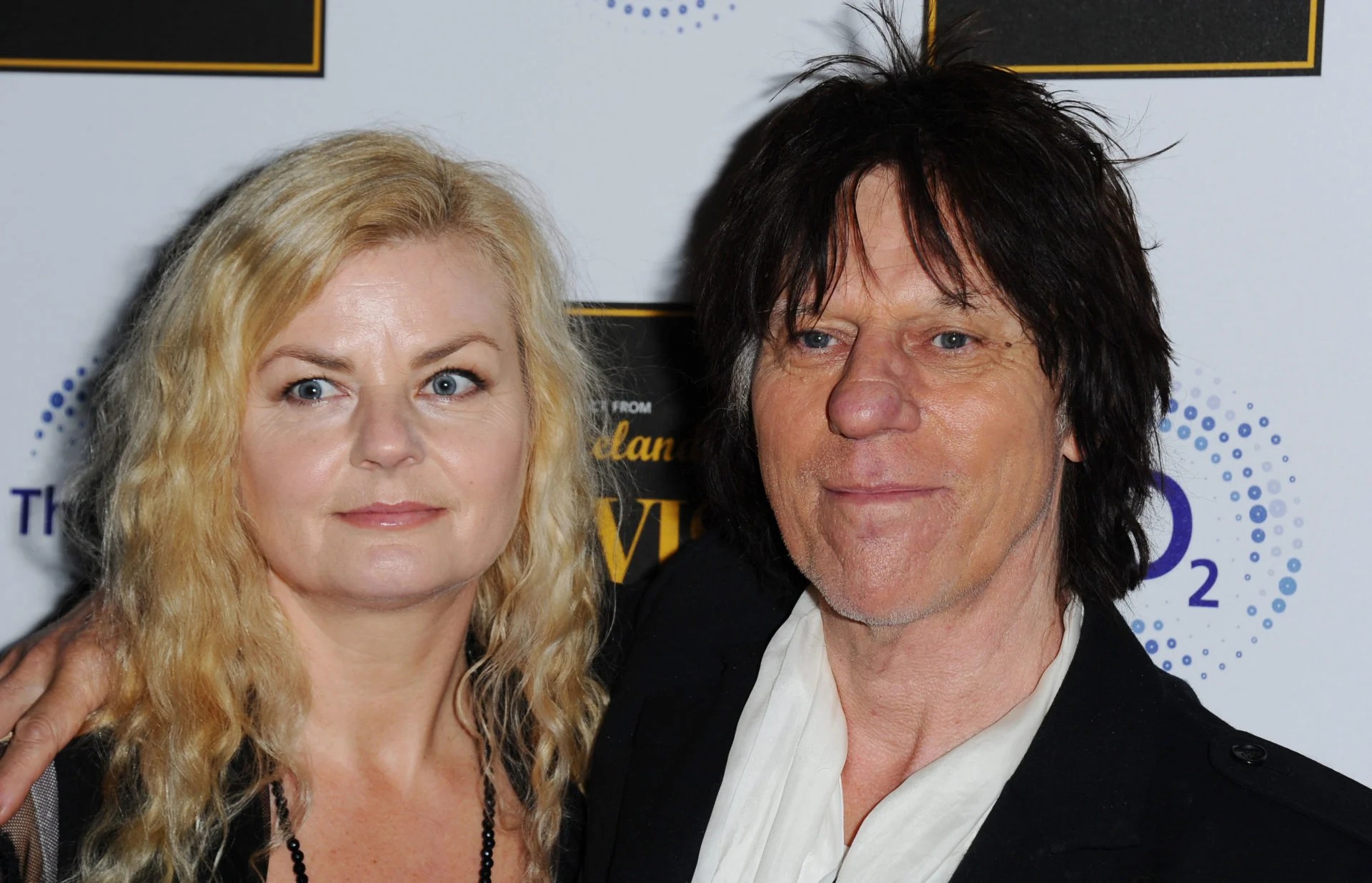 Who is Jeff Beck's wife Sandra and does he have children?