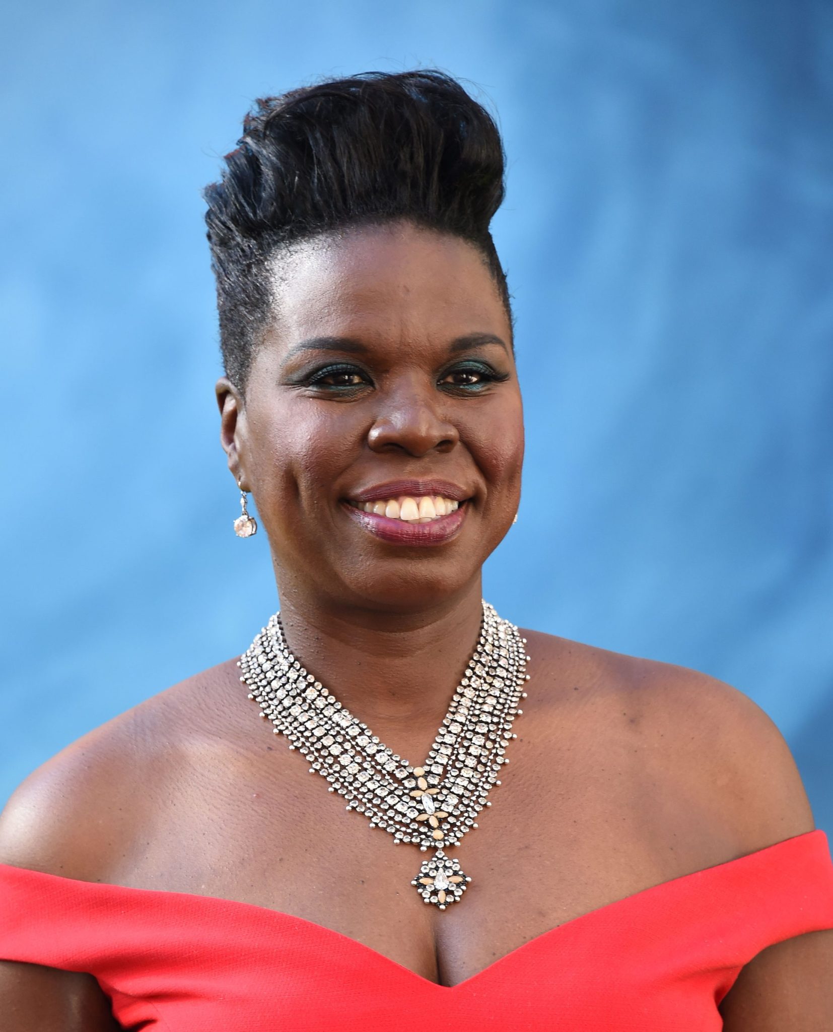 Leslie Jones Partner Who Is She Dating Now? Hood MWR