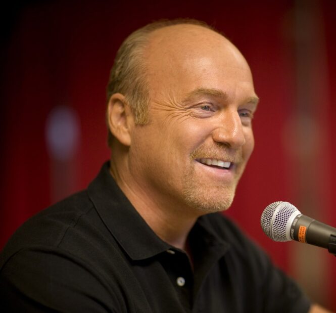 Greg Laurie Net Worth 2020 Pastor Singer With A Style Imagup