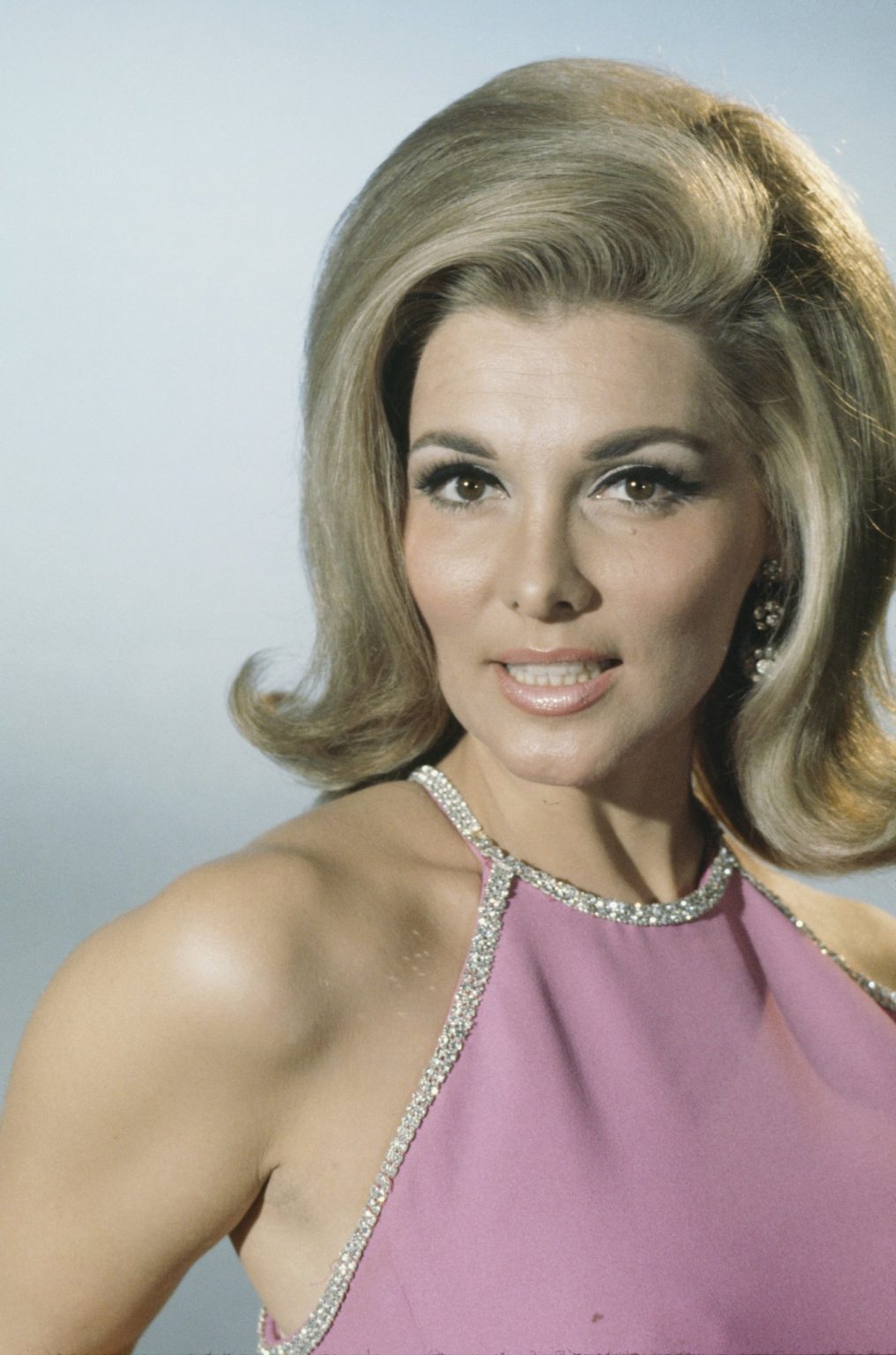 Nancy Kovack, Siren of the Sixties, the One That Got Away Invisible Themepark