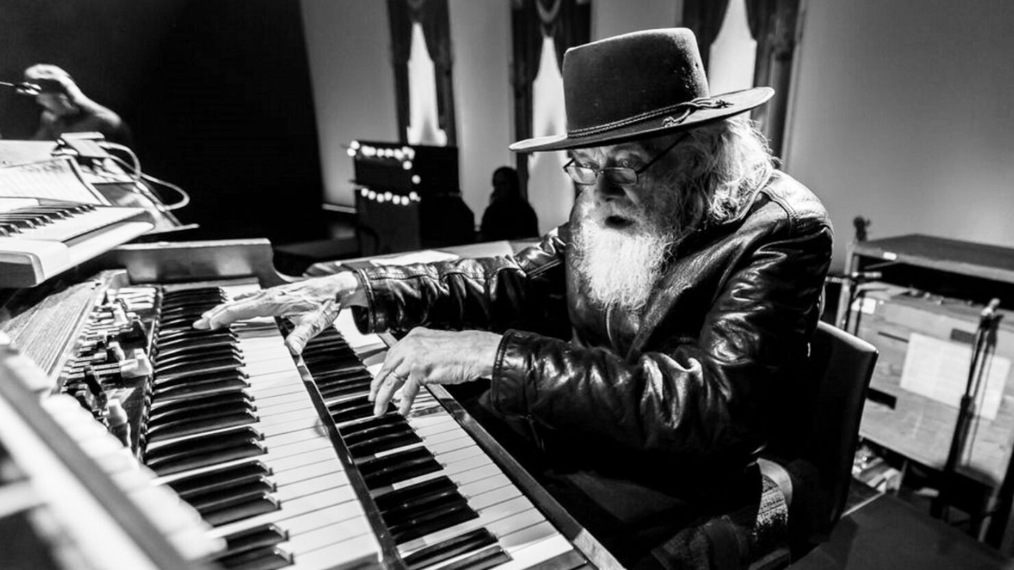 Happy Birthday Garth Hudson Listen To A Compilation Of Solos With The Band