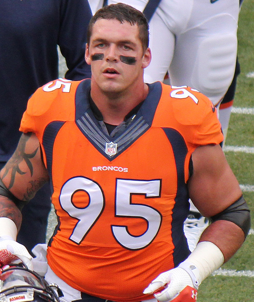 Derek Wolfe, Denver Broncos, defensive lineman Live Action News